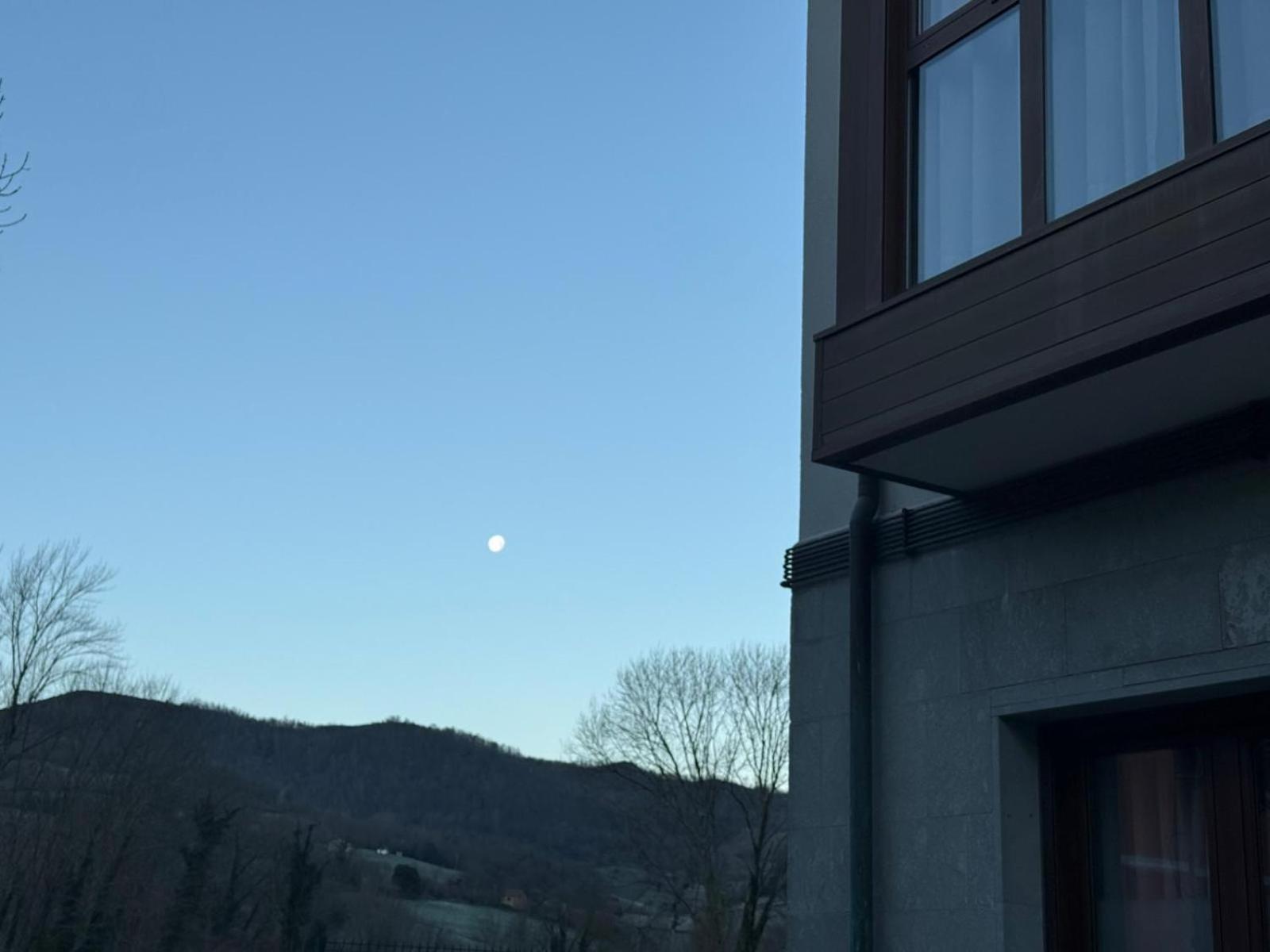 Apartamentos El Caxigu Arenas De Cabrales Exterior photo