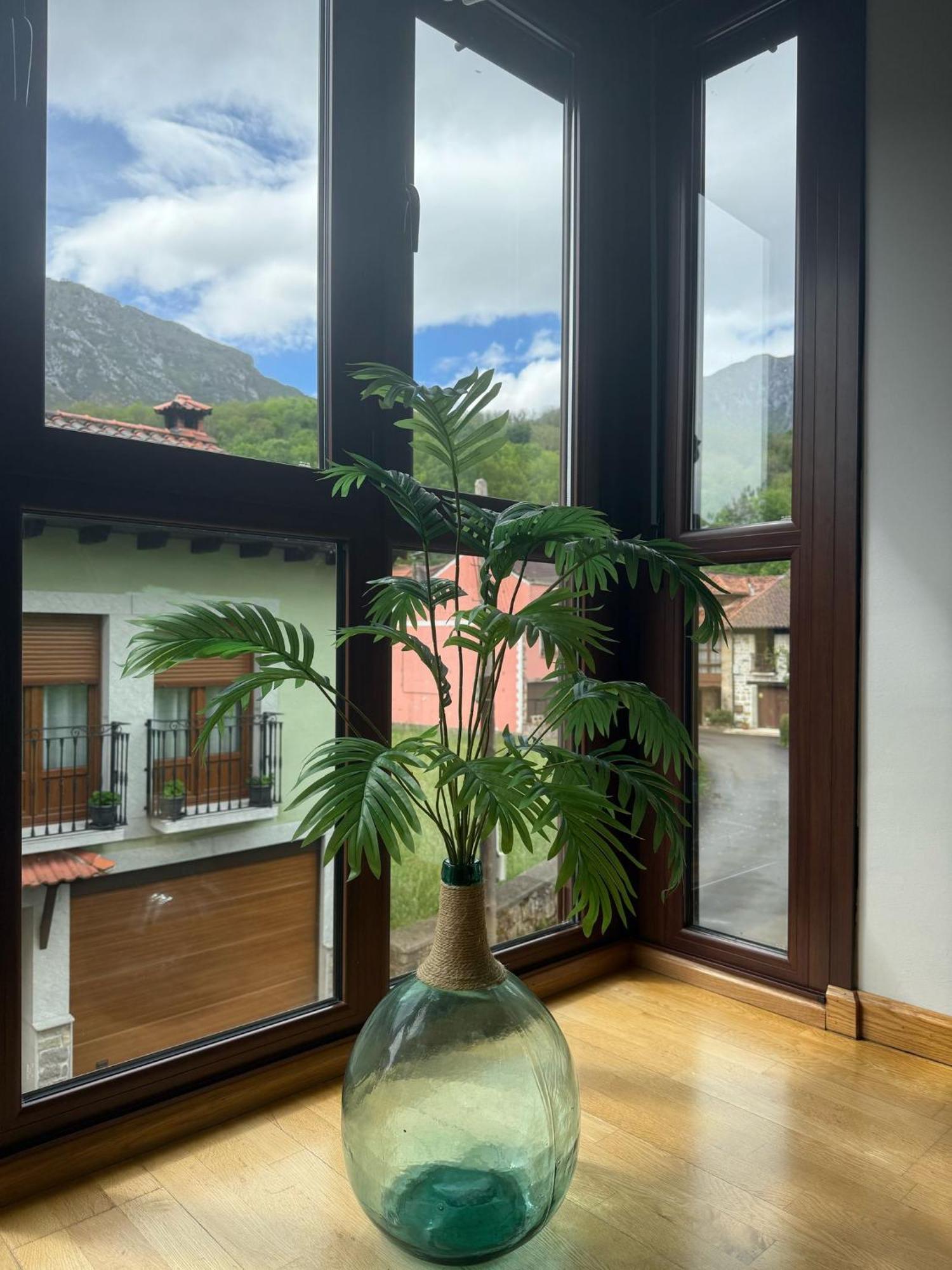 Apartamentos El Caxigu Arenas De Cabrales Exterior photo